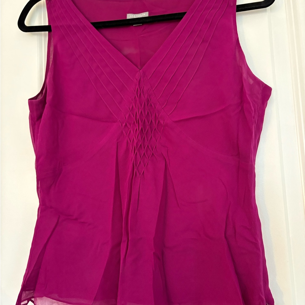 Ann Taylor Pleated V-Neck Sleeveless chiffon Purple Tank Top Petites Size MP